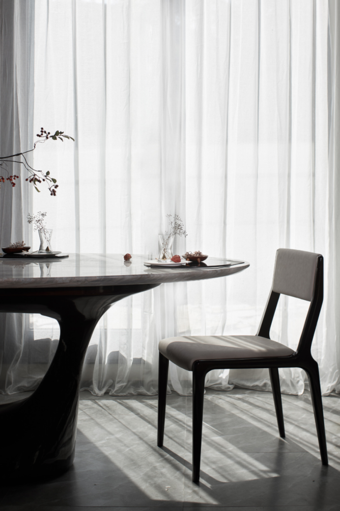 新中式风格别墅室内设计家装案例-餐厅餐椅